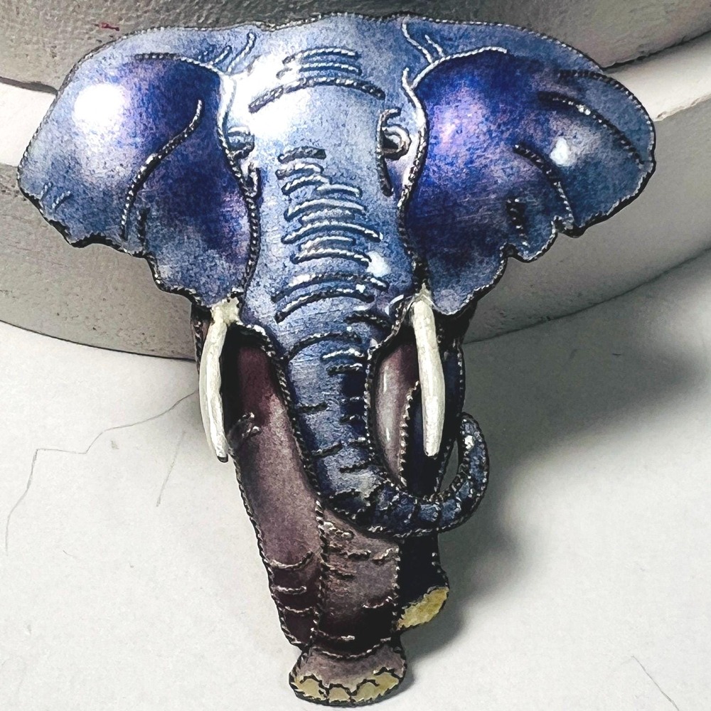 Zarlite Elephant Brooch Pin Enamel Blue Purple Figural Zoo Safari‎ silver plated